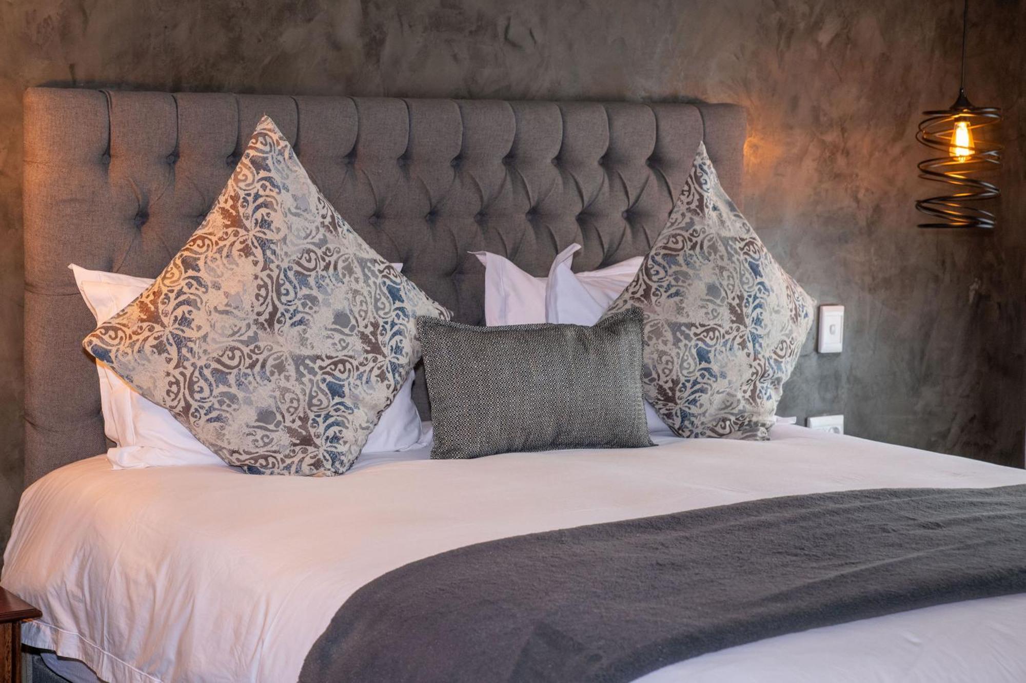 Iso'Bella Vita Guesthouse Пхалаборва Номер фото