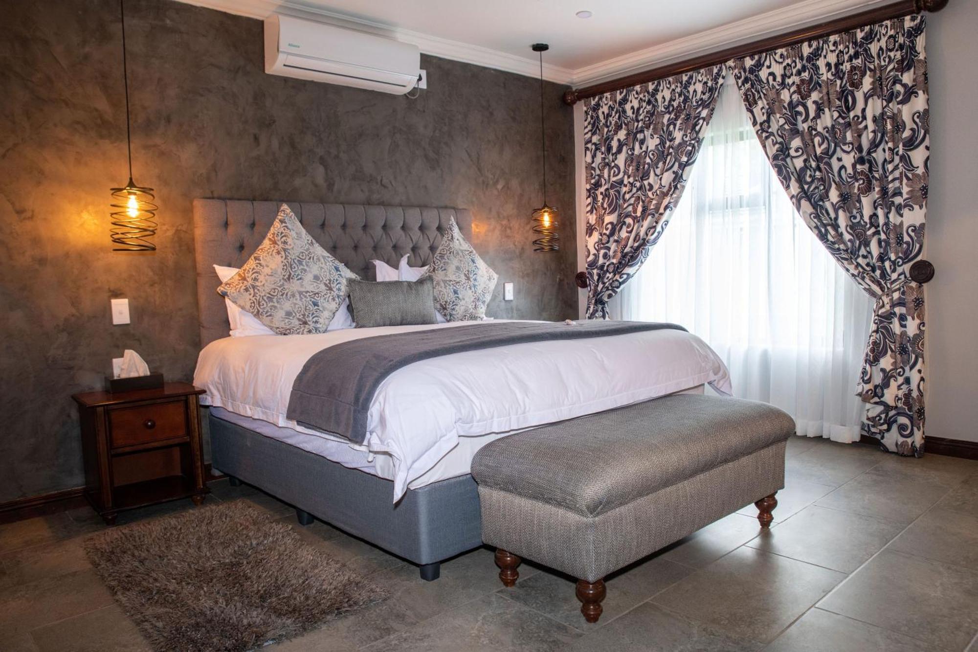 Iso'Bella Vita Guesthouse Пхалаборва Экстерьер фото