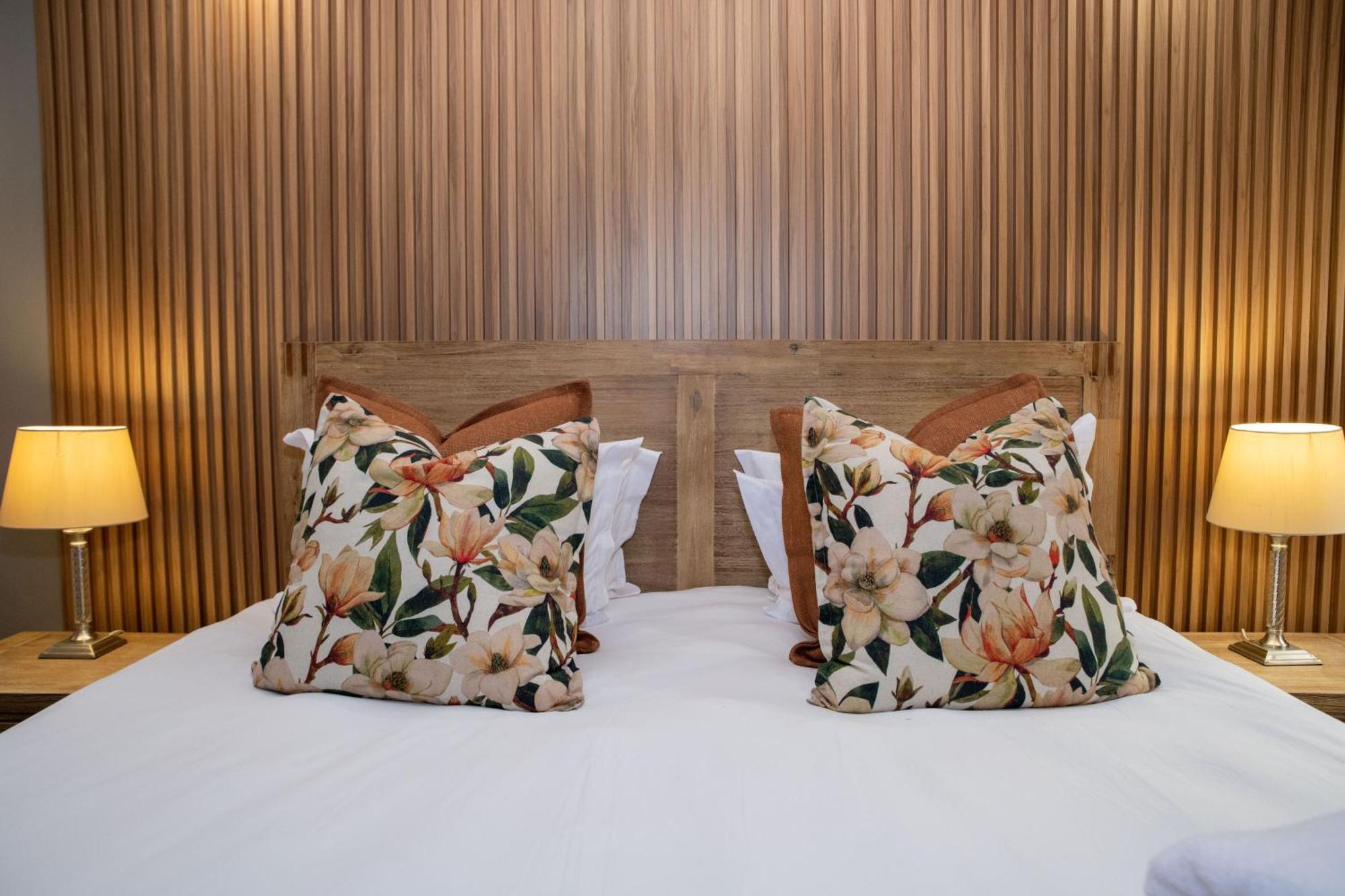 Iso'Bella Vita Guesthouse Пхалаборва Номер фото