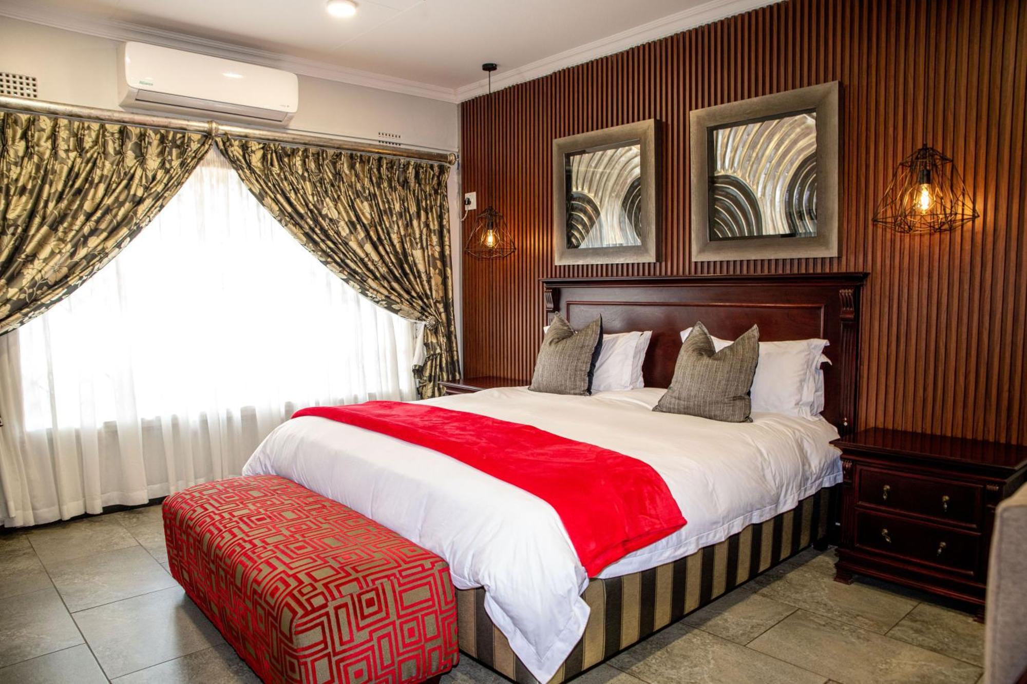 Iso'Bella Vita Guesthouse Пхалаборва Экстерьер фото