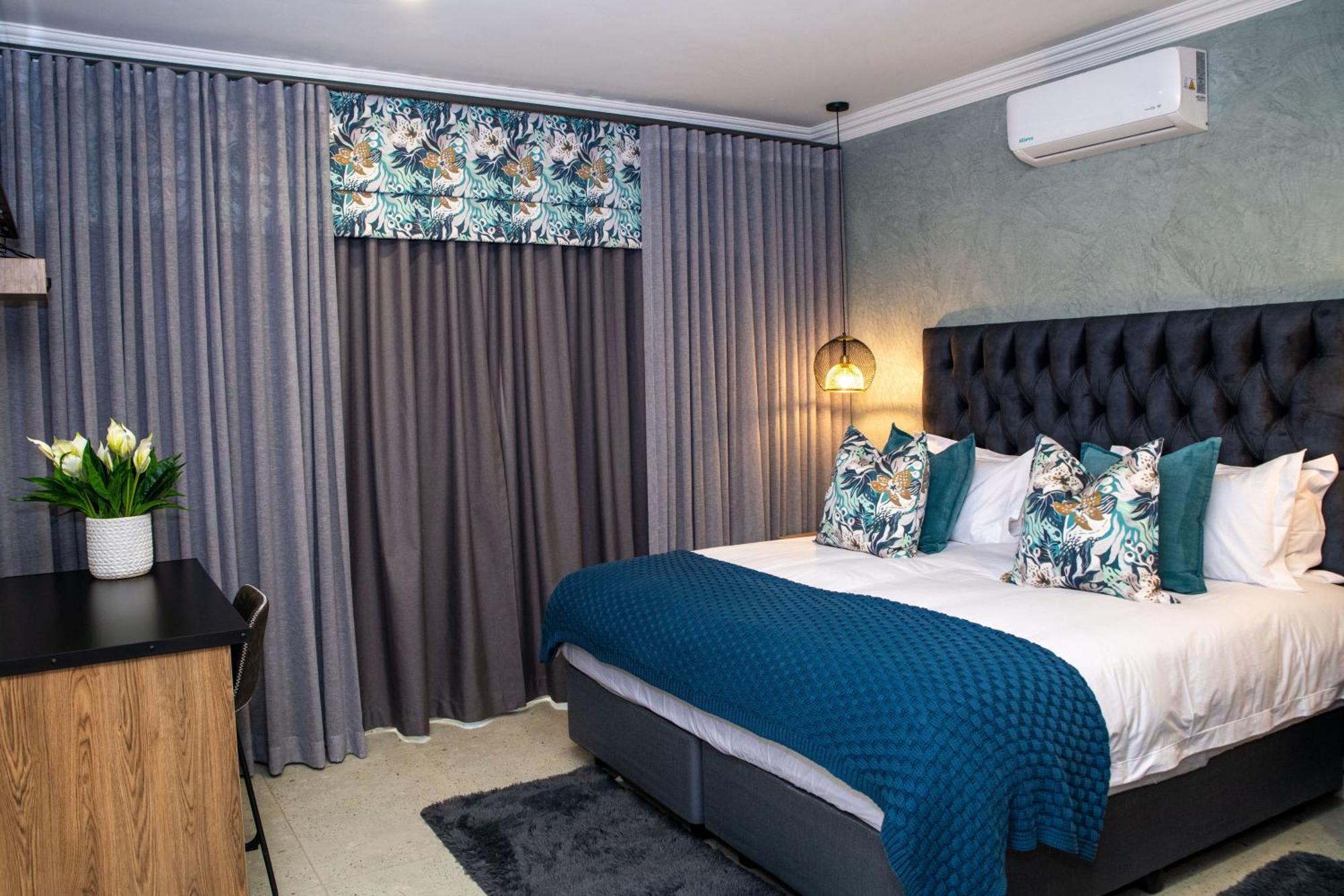 Iso'Bella Vita Guesthouse Пхалаборва Экстерьер фото