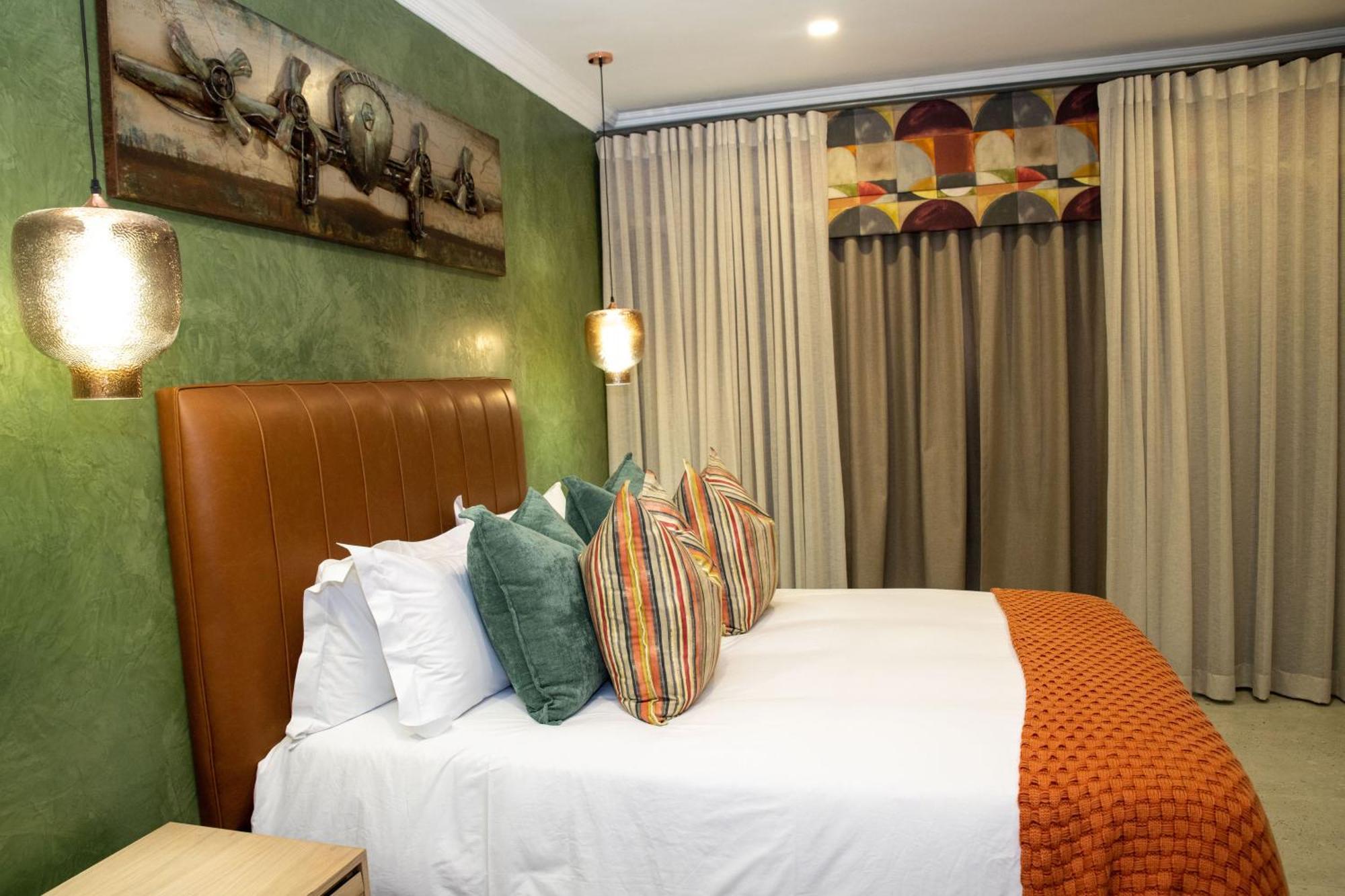 Iso'Bella Vita Guesthouse Пхалаборва Экстерьер фото